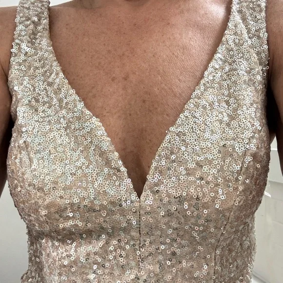 Crystal Doll Gold Sequin NYE/prom/ wedding Dress - Picture 4 of 10